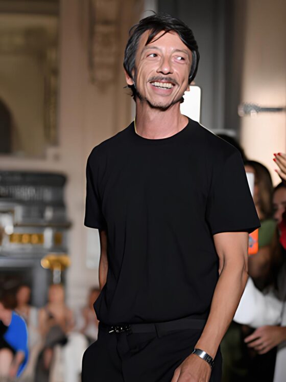 Pierpaolo Piccioli يتولى القيادة الإبداعية لدار Balenciaga
