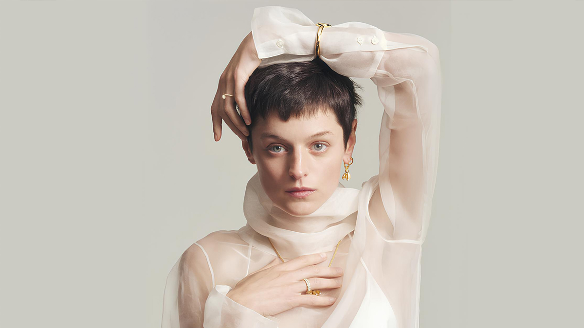 لمسة واحدة تغيّر كل شيء: دليلك لأبرز صيحات المجوهرات لعام 2025