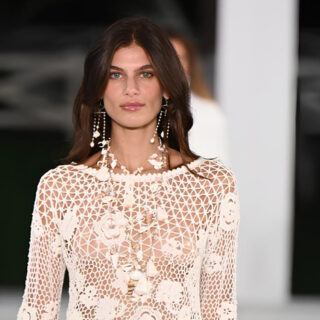 Tommy Hilfiger يعود إلى الأناقة من فلورنسا بخط New York الرجالي