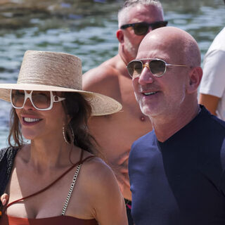 Haider Ackermann يطلق أول مواسمه مع Tom Ford بأسعار مرتفعة