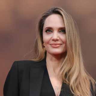 الأميرة نورة الفيصل تدعم الحرف السعودية عبر شراكة مع جمعية الأزياء