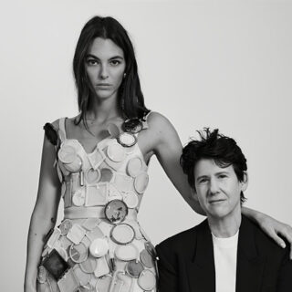 Labubu ينضم إلى مجموعة UNIQLO الجديدة