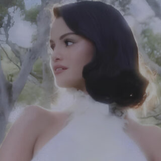 ميلانو 2026: فخامة التصميم وأناقة الحركة في أسبوع الموضة