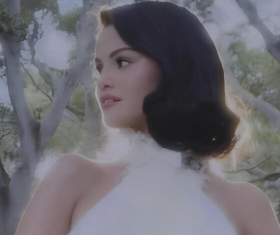 Selena Gomez تخطف الأنظار بإطلالة زفاف ساحرة من Ralph Lauren