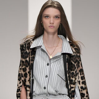 احتفال بمرور 50 عامًا وتحية لإرث Giorgio Armani في ختام أسبوع ميلانو للموضة