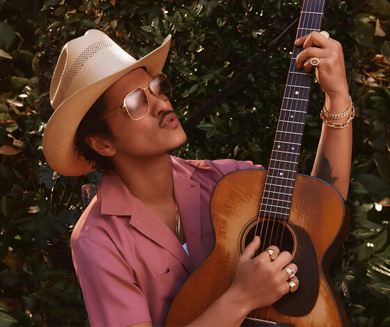 خاتم الخنصر الرجالي… سرّ أناقة نجوم الصف الأول