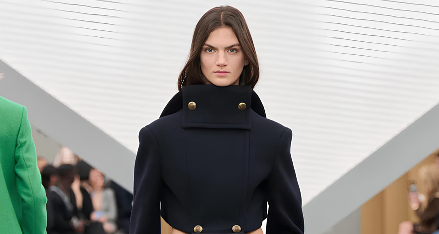 Dior تكشف عن رؤيتها العصرية لإرثها في باريس