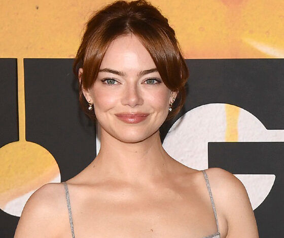Emma Stone تتألق بإطلالة راقية من  Louis Vuitton في   نيويورك