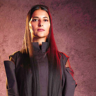 Amanda Seyfried بإطلالة أنيقة من إيلي صعب في SCAD Savannah Film