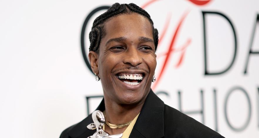 الجرأة الجديدة في بدلات الرجال على سجادة CFDA 2025