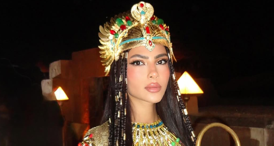 النجمات يتألقن بإطلالات فرعونية مستوحاة من عبق التاريخ