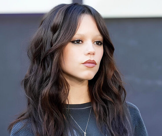 درجات اللون البني تتصدر إطلالات النجمات هذا الخريف