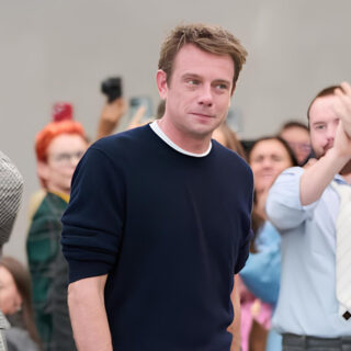 الورود…. بصمة المصممة السعودية أشواق المرشد