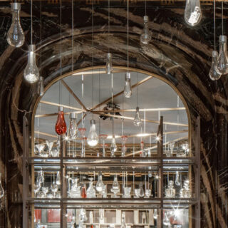 مجوهرات شوبارد ترافق النجمات في افتتاح مهرجان البحر الأحمر 2025