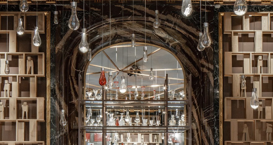 جولة في ديكور Baccarat باريس الحاصل على جائزة أجمل مطعم في العالم