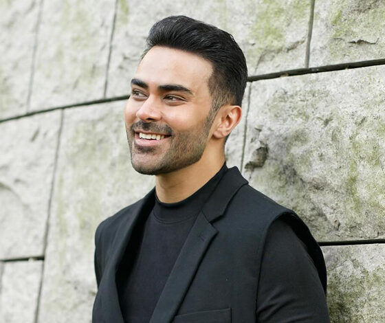 المصمم السعودي محمد سلطان…حين تتحوّل الأزياء إلى هوية وفلسفة