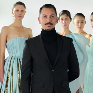 Pieter Mulier يودّع Alaïa بعد خمس سنوات من التحوّل الإبداعي