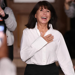 Modern Tailored Elegance: ستايل النجمات لعام 2026