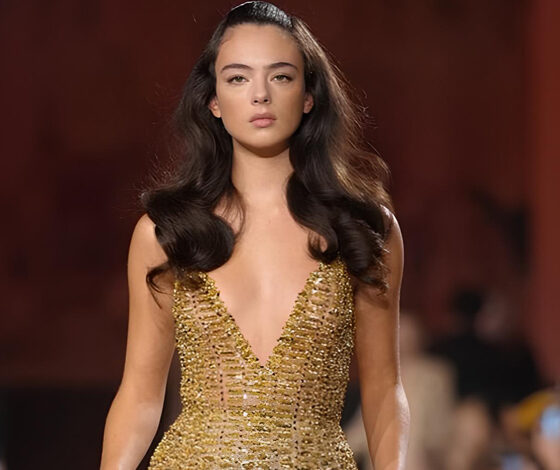 إيلي صعب يستعيد سحر السبعينيات في Couture SS26