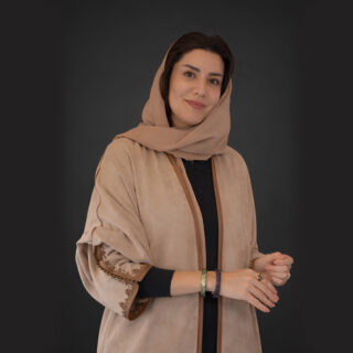 Marc Jacobs يفتتح NYFW 2026 برحلة عاطفية وفنية