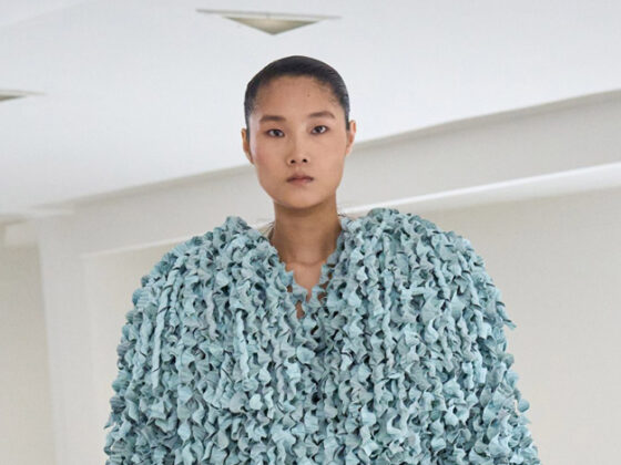 مراحل تطوّر موضة الـ Fringes عبر العصور