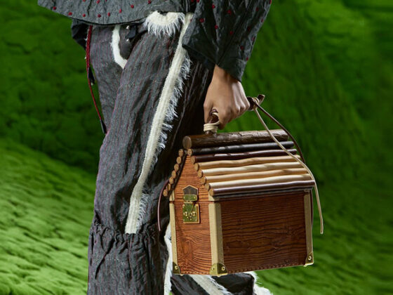 حقائب الموسم من منصات باريس