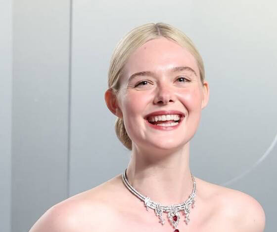 مكياج نجمات الأوسكار 2026: بشرة مضيئة وأناقة بلا مبالغة