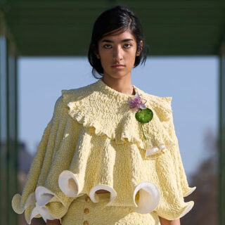 بعد 20 عامًا… ستيلّا مكارتني تعود إلى H&M بتعاون جديد