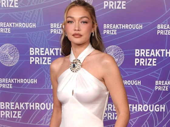 Gigi Hadid في عيد ميلادها: رحلة من الإطلالات