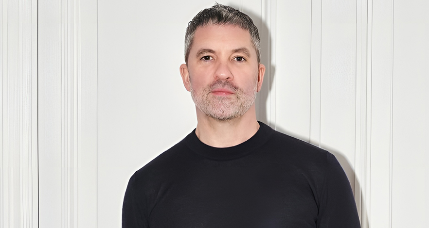 نهاية فصل إبداعي: Mark Thomas يودّع Carven