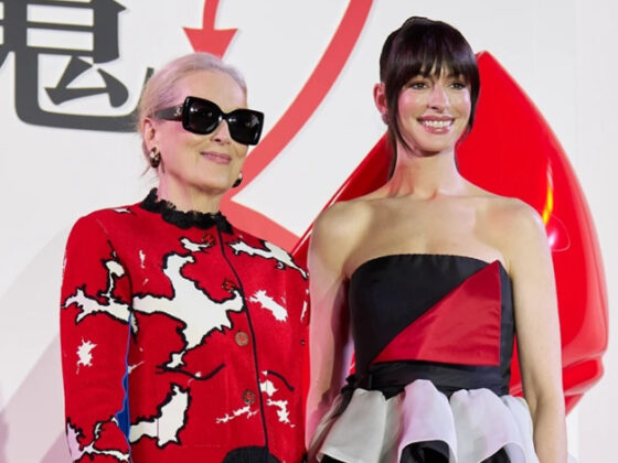 طوكيو تستقبل نجمات The Devil Wears Prada 2 بإطلالات لافتة