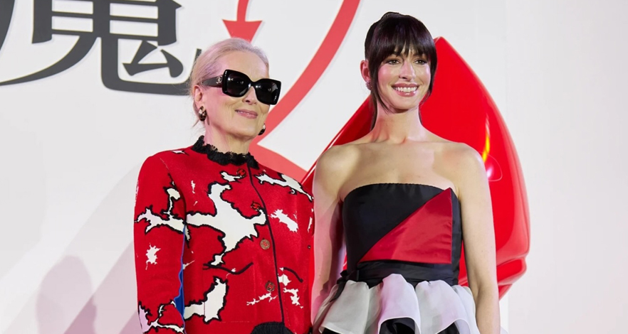 طوكيو تستقبل نجمات The Devil Wears Prada 2 بإطلالات لافتة