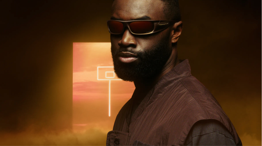 Oakley تتعاون مع Jaylen Brown و Kylian Mbappé