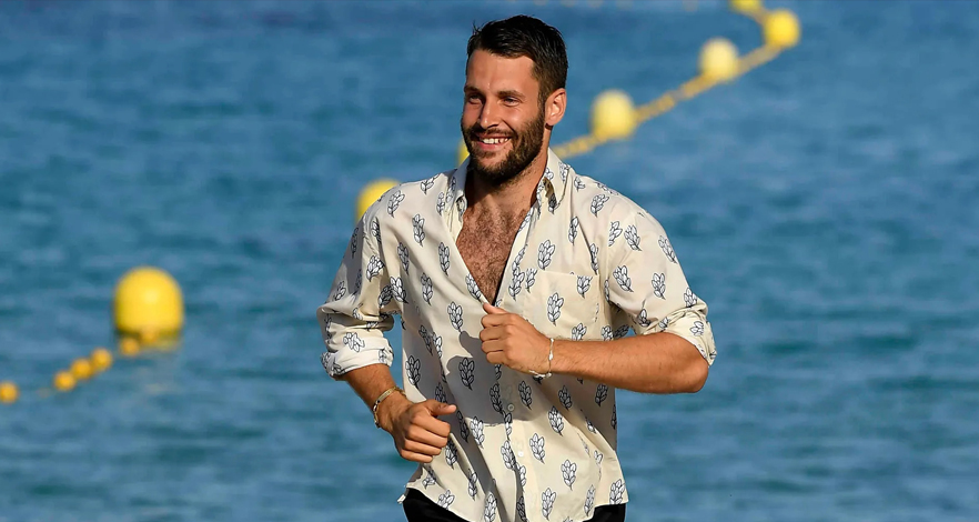 دار Jacquemus تتجه إلى كورسيكا لإقامة عرضها الجديد «Le Bonheur»