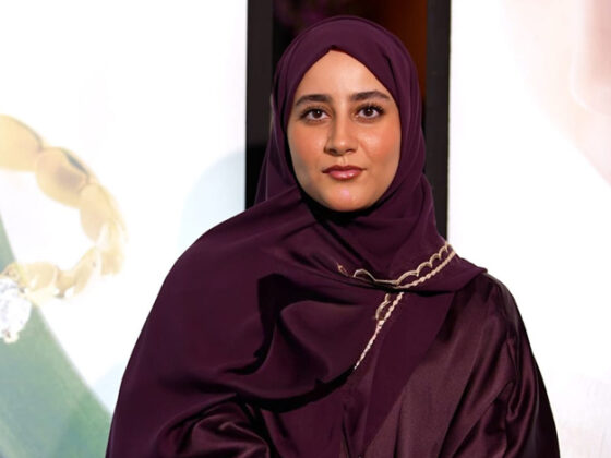 رناد العمودي: دقة تصنع هوية سعودية في عالم المجوهرات