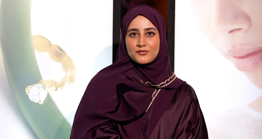رناد العمودي: دقة تصنع هوية سعودية في عالم المجوهرات