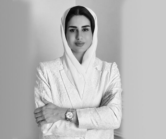 Laila Al awadhi تعيد رسم الاناقة بمنظور عملي و راقي
