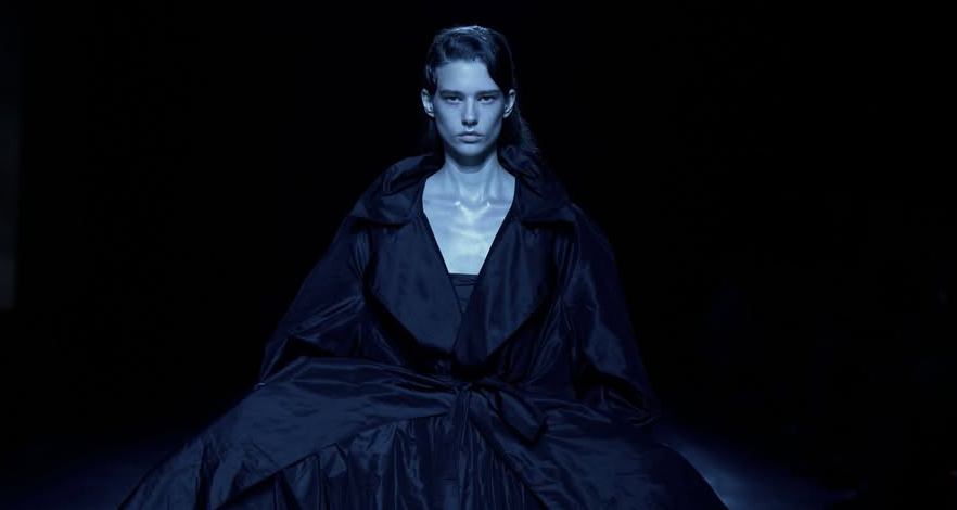 Boloria.. أول مجموعة تحمل توقيع Olivier Theyskens