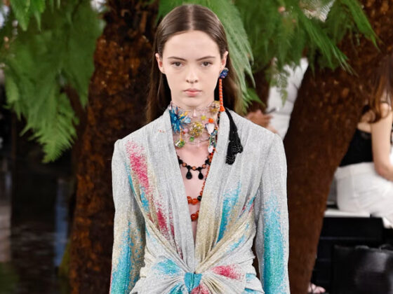 أبرز عروض اليوم الأول من Paris Haute Couture Week FW26–27