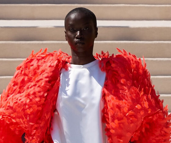 أول مجموعة كوتور لـ Pierpaolo Piccioli مع Balenciaga
