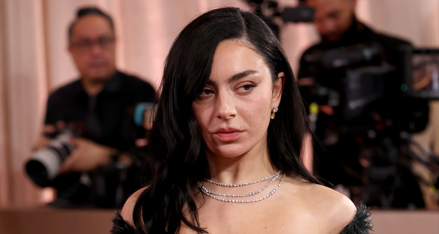 عيد ميلاد Charli XCX الـ34.. عام من التألق