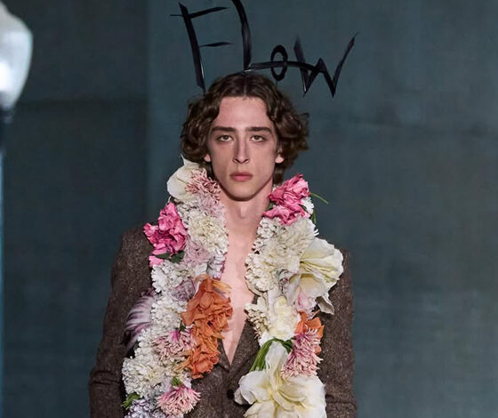 Dior تقدم عرض Cruise 2028 في شنغهاي بقيادة Jonathan Anderson