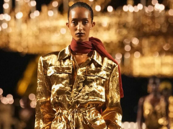 Anthony Vaccarello عقد على عرضه الأول.. والذهبي يلوّح بالختام