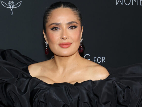 نجوم بإطلالات من Balenciaga في Kering Foundation Gala
