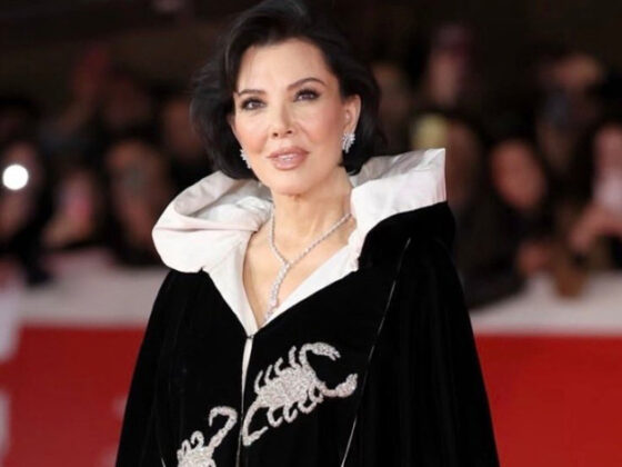 Kris Jennerتعيد إحياء قطعة نادرة من خزانة Elizabeth Taylor